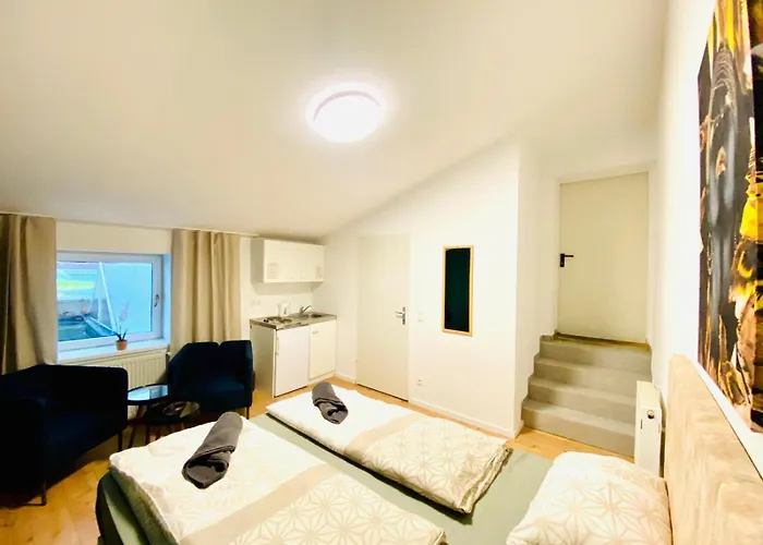 Apartment Budget 8br With Terrace For 16 Guests *
