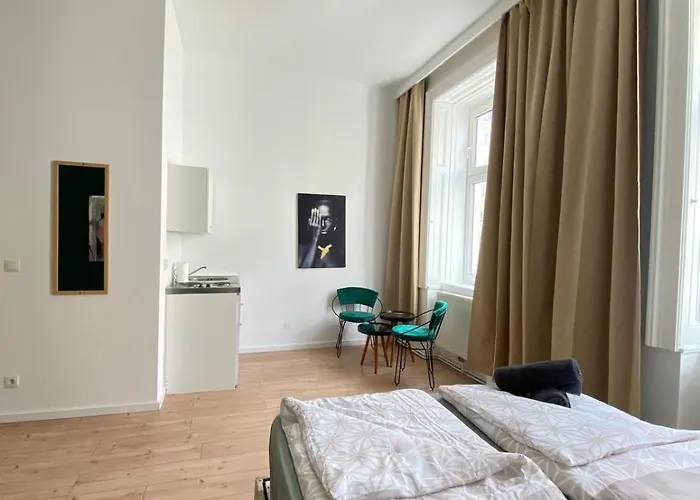Budget 8br With Terrace For 16 Guests Apartment *