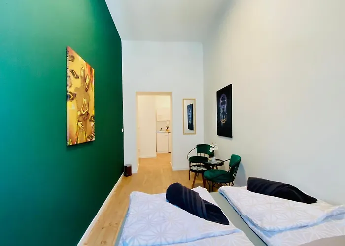 Budget 8br With Terrace For 16 Guests Apartment *